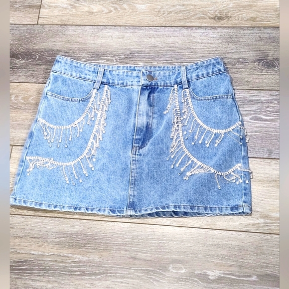 Anthropologie Le Lis hold em jeans skirt with embellishment size small - Picture 1 of 7